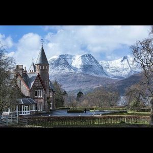 Meet your Posher, Arzu